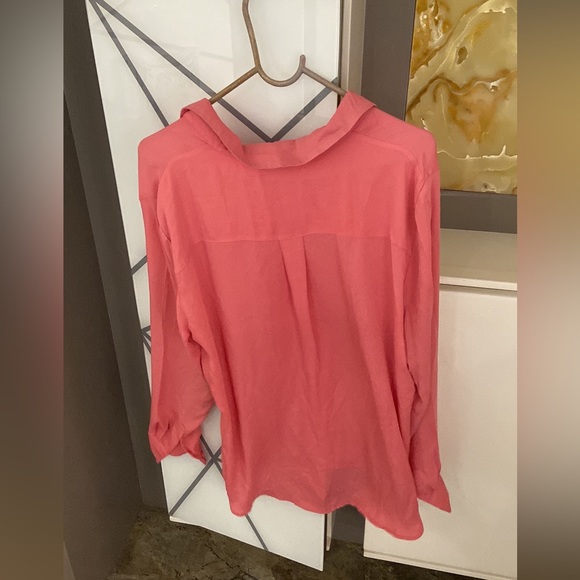 H&M pink shirt😍 - Picture 4 of 5